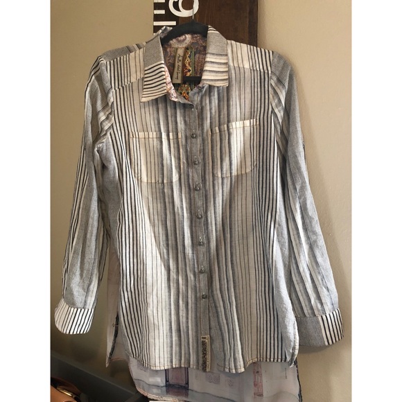 Elegant Printed Women's Tunic - Picture 2 of 8